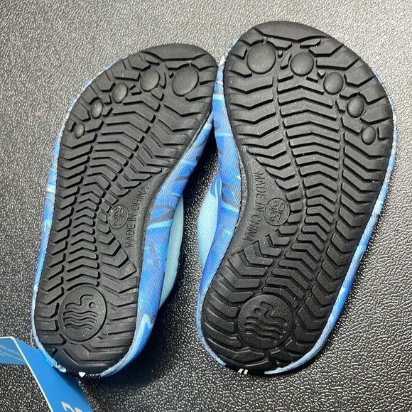 NWT Ning Shark Water Shoes Size 20/21M - Picture 8 of 9